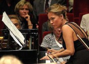 Kiel Philharmonic: Strengths in Strauss and Vavic's Fingertips